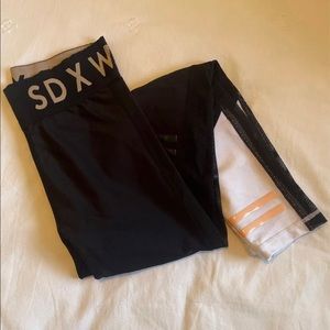 Sarah’s Day x WFA Fearless Leggings (S)